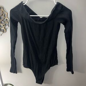 Hollister Off the shoulder black bodysuit long sleeve
